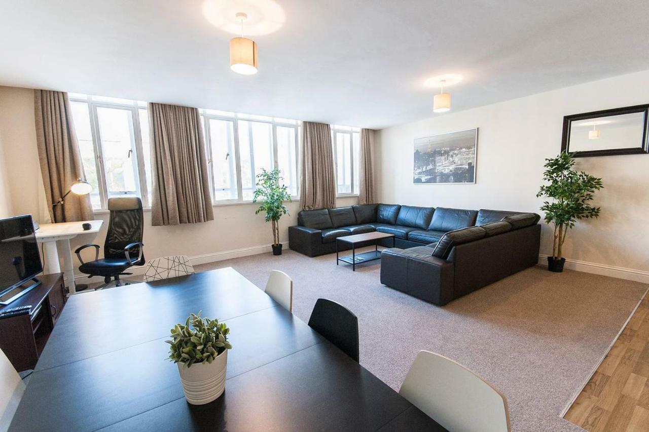 The Broadmead Forest - Spacious City Centre 3Bdr Apartment Bristol Eksteriør bilde