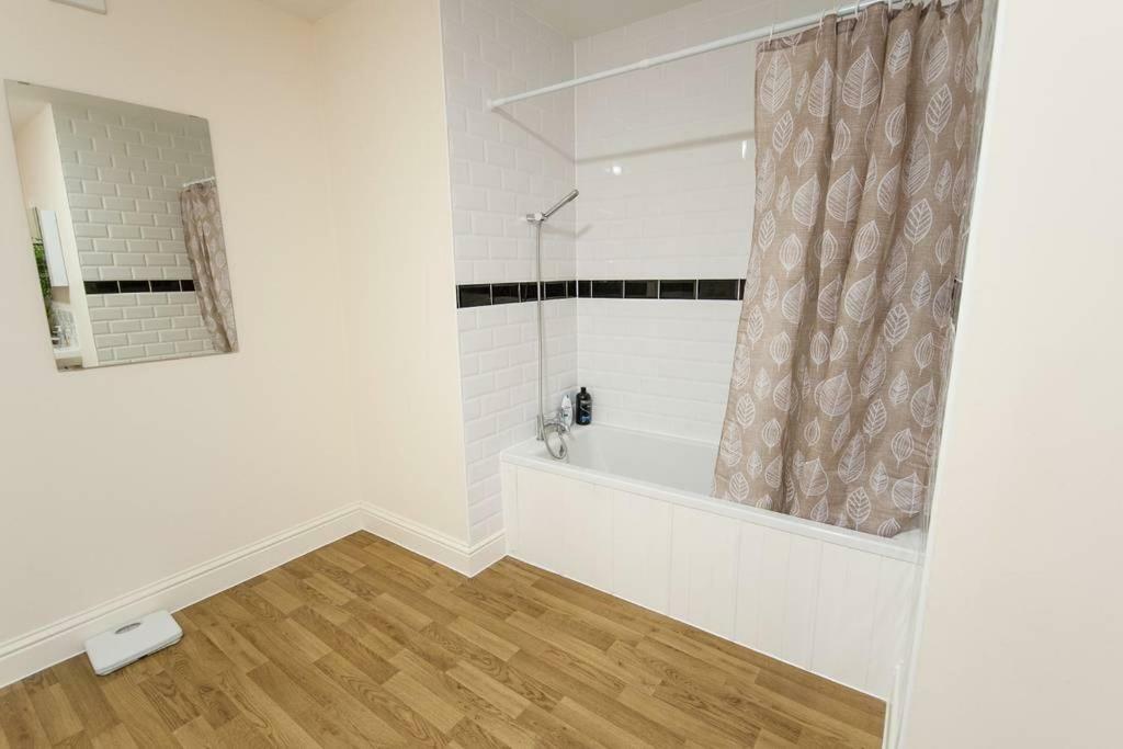 The Broadmead Forest - Spacious City Centre 3Bdr Apartment Bristol Eksteriør bilde